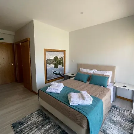 Douro Visit House * 托里－迪蒙科尔武