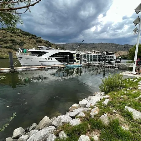Douro Visit House *