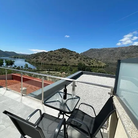 Douro Visit House 토레드몽코보