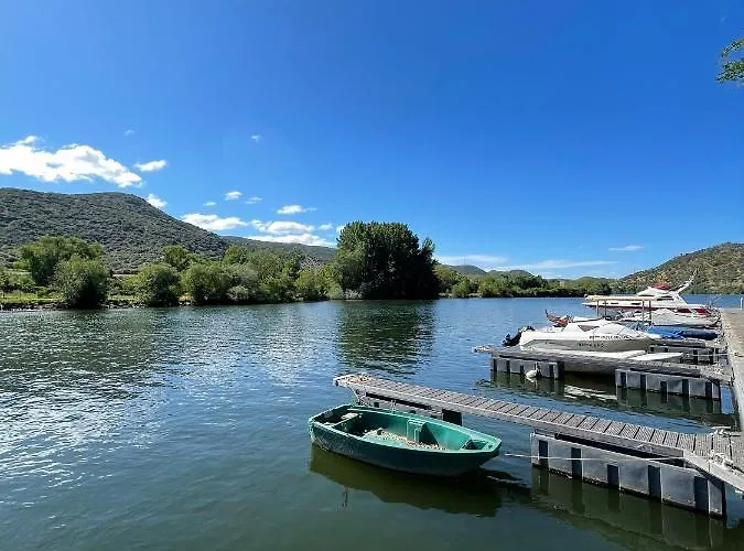 Douro Visit House טורה דה מונקורבו