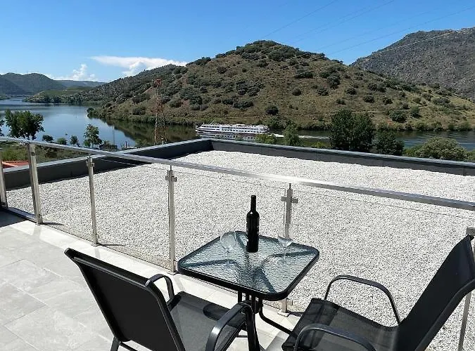 Douro Visit House * 托里－迪蒙科尔武