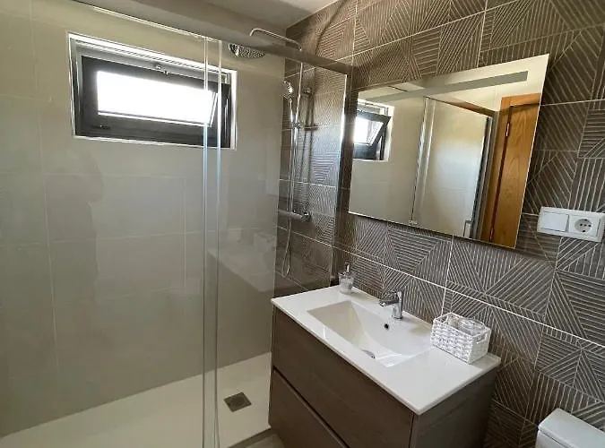 בית חווה Douro Visit House טורה דה מונקורבו