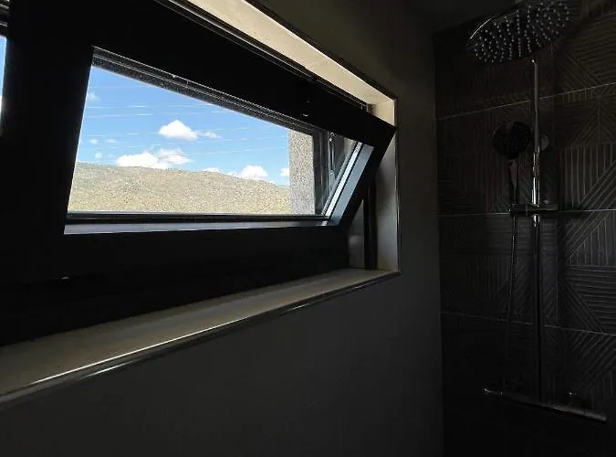 Douro Visit House טורה דה מונקורבו