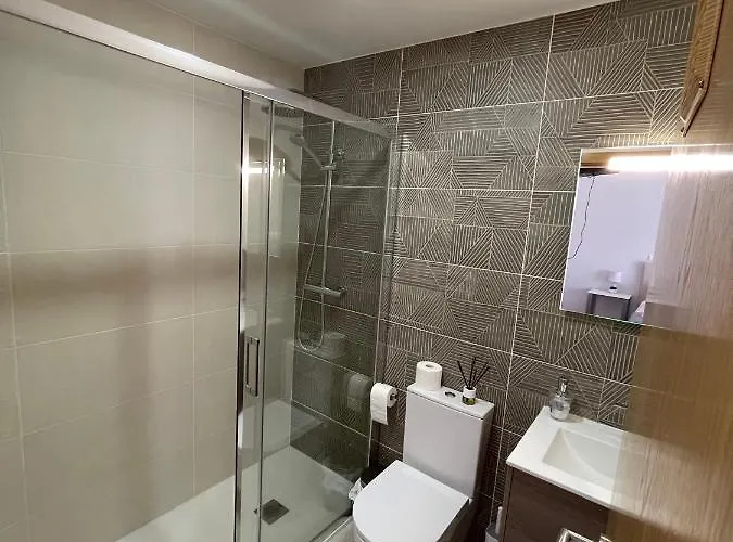 Douro Visit House 农家乐 *