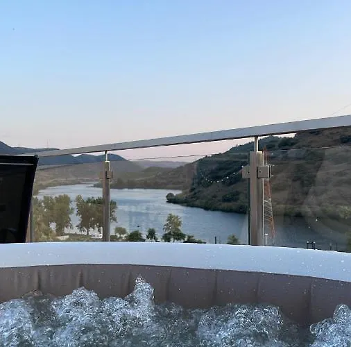 בית חווה Douro Visit House *