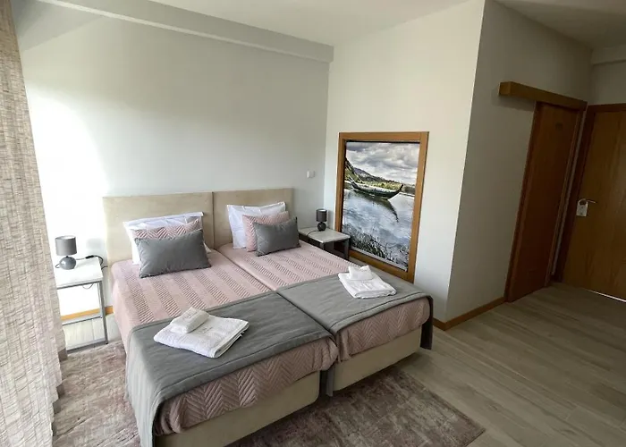 Douro Visit House בית חווה טורה דה מונקורבו